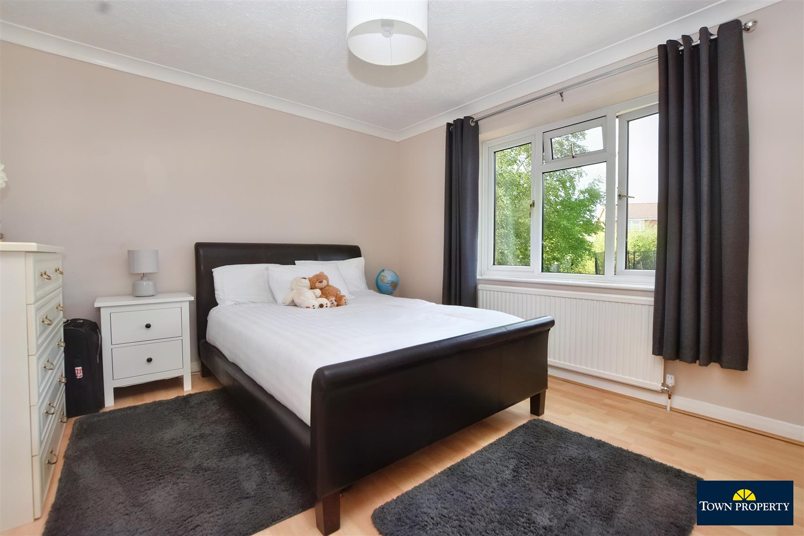 Property Details for Rattle Road Westham BN24 5DJ Town Property